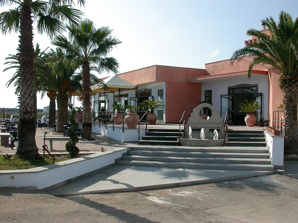 Hotel L' Anicre Варкатуро Экстерьер фото